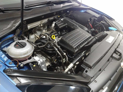 Imagen 16 de 24 de Volkswagen Golf 2016 1.4 Highline Tsi Dsg