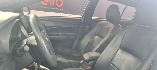 Toyota Yaris 1.3 16V FLEX XL LIVE MULTIDRIVE