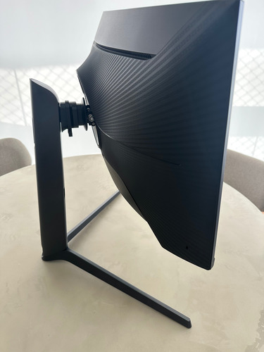 Monitor Samsung Odyssey 27 Preto (Usado)