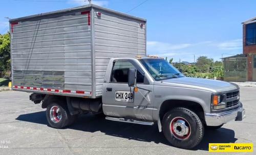 Furgon Chevrolet Cheyenne 3.500