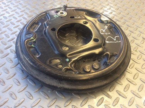 Tolva Porta Balatas Trasera Derecha Toyota Corolla 03-08 Oem