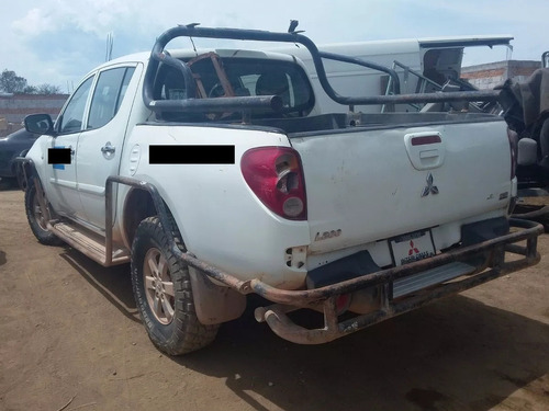 Mitsubishi L200 Año 2012 Desarme