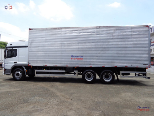 Mb 2430 Atego Bau Ano 2021 Baixa Km Completo Leito Teto Alto