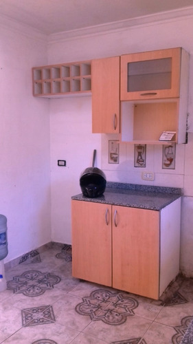Imagen 7 de 25 de Triplex 4 Amb Con Patio/jardin Y Cochera. Muy Buena Ubicacion