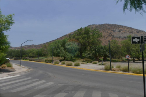 Terreno En Condominio La Reserva De Chicureo