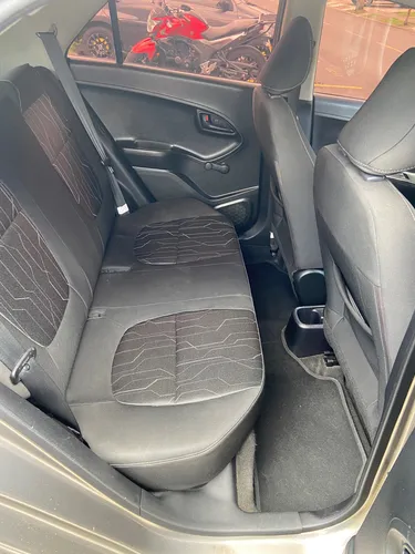 Kia Picanto Ex, 2015, 1.2 Cc, Color Gris, Automático