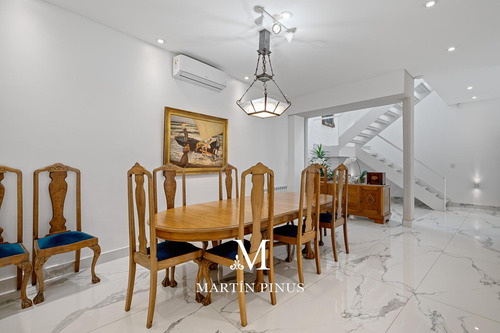 Espectacular Casa - 5 Amb. - 3 Dorm. - 450 M2 - Terraza - Quincho - Parrilla - Zona Embajadas