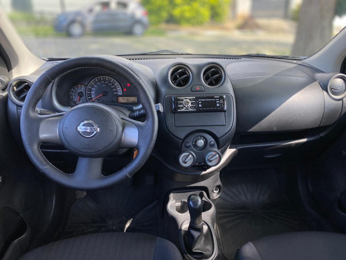 Nissan March 1.0 5p