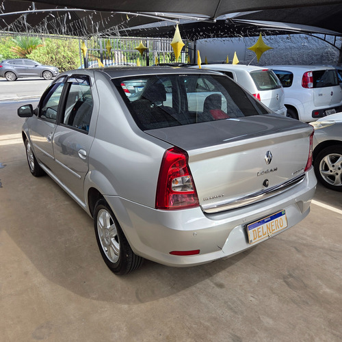 Renault Logan 1.6 16v Expression Hi-flex Aut. 4p