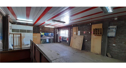 Imagen 4 de 12 de Se Vende Propiedad Comercial En Calle Portugal