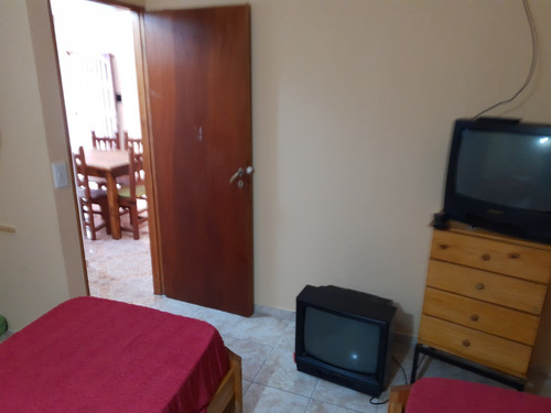 Dpto Tipo Casa En Mar Del Tuyú - Excelente Ubicación - Planta Baja