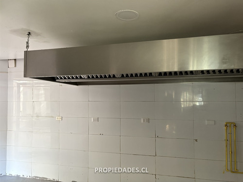 Excelente Local Comercial En Cantagallo