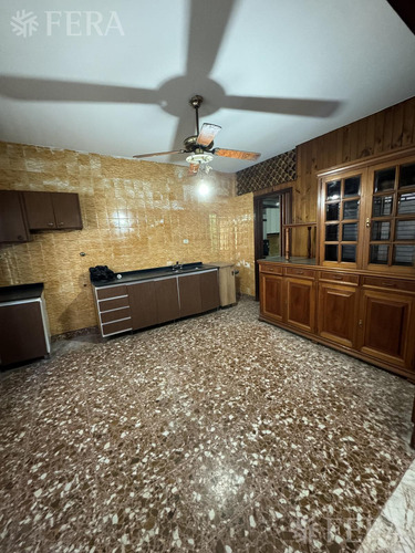 Venta Ph 3 Ambientes Con Cochera Y Quincho En Wilde