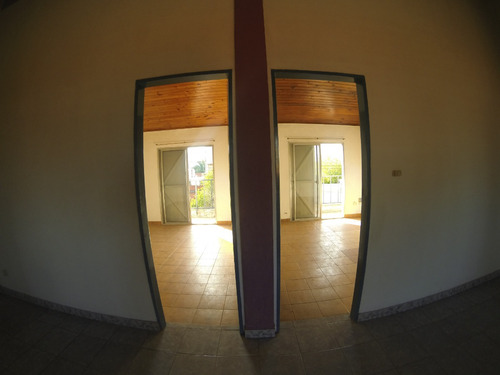 Complejo De Departamentos + Locales Comerciales - Hurlingham Tesei