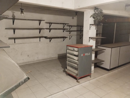 Local En Venta En Moreno Norte