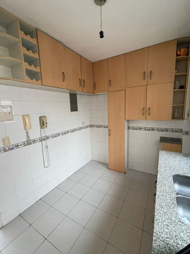 Imagen 3 de 10 de Departamento En Venta De 2 Dormitorios En Villa Crespo