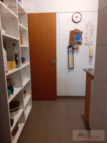 Imagen 22 de 25 de Departamento - La Plata