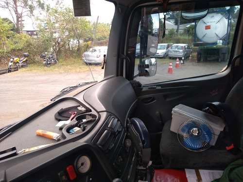 Imagem 8 de 10 de Mercedes Benz Axor Axor