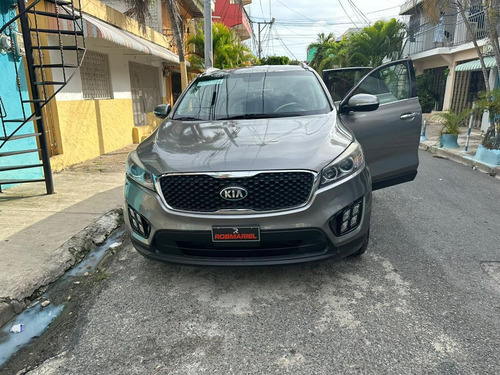 Imagen 9 de 15 de Kia Sorento Sorento Xl