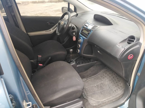 Imagen 9 de 13 de Toyota Yaris Automatico