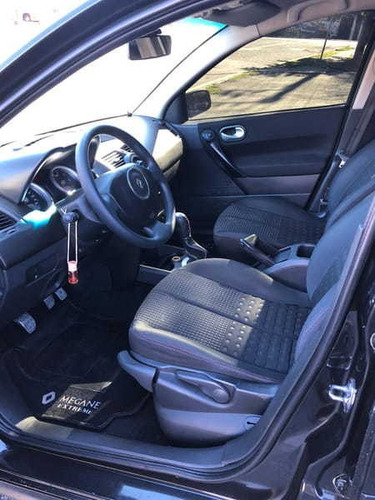 Renault Megane Sedan Expression 1.6 16v(hi-flex) 4p 20