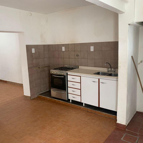 En Venta - Caseros - Retasado !!! Ph 2 Ambientes Consulte!!