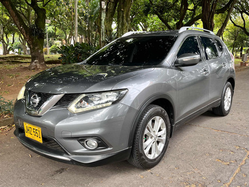 Nissan X-Trail 2.5 Advance