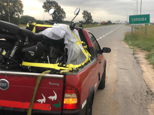 Imagen 1 de 5 de Traslados Auxilio Motos Grúa Cuatri Remolque Urg Al Interior