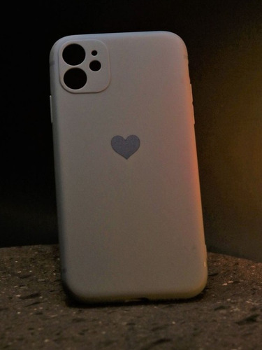 Funda Para iPhone 11 Corazón