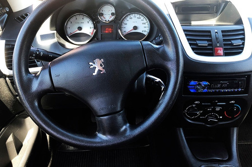 Peugeot 207 Xr 1.4 Flex