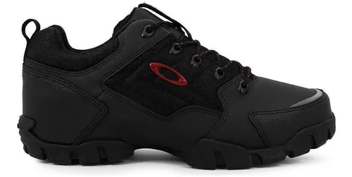 Tenis oakley preto e vermelho 2025