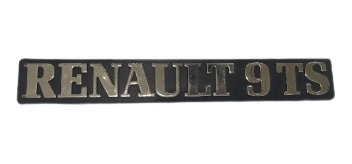 Insignia Emblema Leyenda Renault 9 Ts Baul