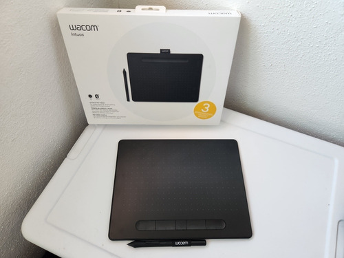 Wacom Intuos M Bluetooth