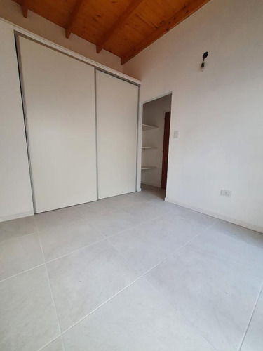 Ph De 3 Ambientes A Estrenar Con Jardin Y Terraza En Venta. Florida Oeste