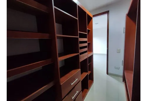 Venta Casa De 258mts2 Condominio En El Castillo, Jamundí 7384.