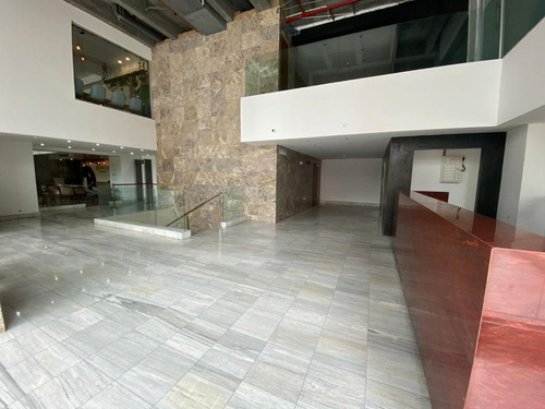 Oficina En Venta O Alquiler En Maracaibo, En Prestigioso Edificio Nuevo