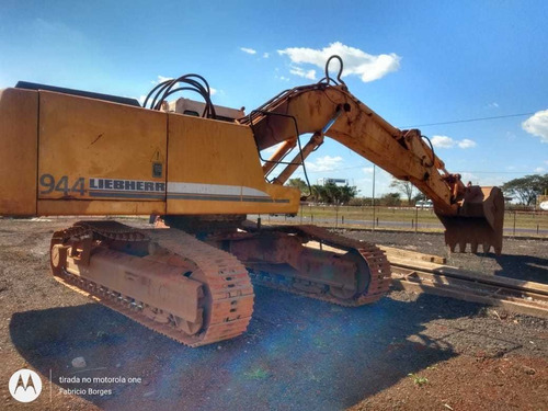 Escavadeira Liebherr 944 Ano 2001