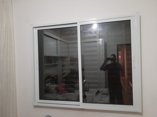 Imagem 4 de 5 de Janela Anti Ruido Sobreposta De Correr