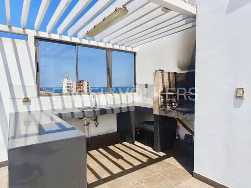 Departamento Cercano A Sector Brasil 61 M2 Totales