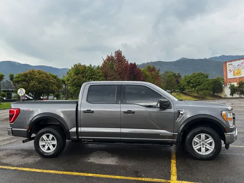 Ford F150 (14) Xlt Hybrid At 3500cc 4x4