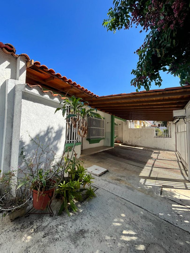 Casa En Venta Trigal Norte Calle Abierta A Remodelar Gavip 