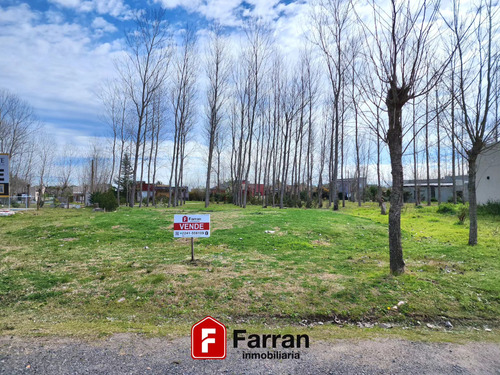 Lote De 880 M2 En Barrio Cerrado A Metros Del Río Y Termas | Escritura Inmediata