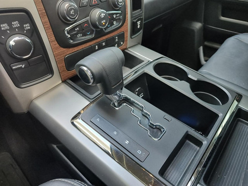 RAM 1500 5.7 Laramie Atx V8