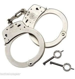 Imagen 6 de 9 de Esposas Policía Smith & Wesson Mod. 100 Gratis Par Llave