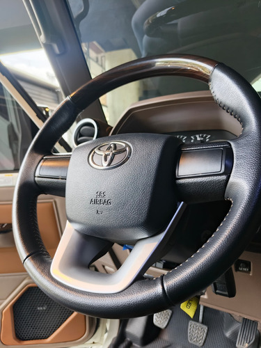 Toyota Land Cruiser Machito