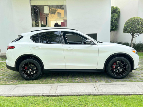 Alfa Romeo Stelvio 2.0 Turbo 4x4