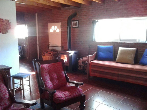 Venta De Inmueble En El Partido De Gral.las Heras( Villars)