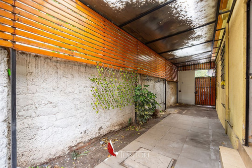 Casa En Venta En Ñuñoa