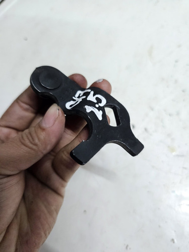 Base Soporte Sensor Tr Mazda Cx7 2.5 10-12 (Usado)