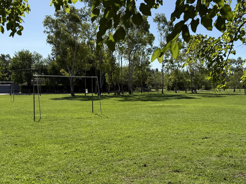 ¡hermoso Terreno En Lobos, Una Oportunidad Única!